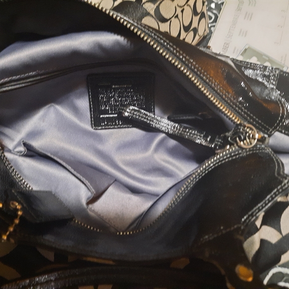 Authentic Coach Handbag - Picture 2 of 2